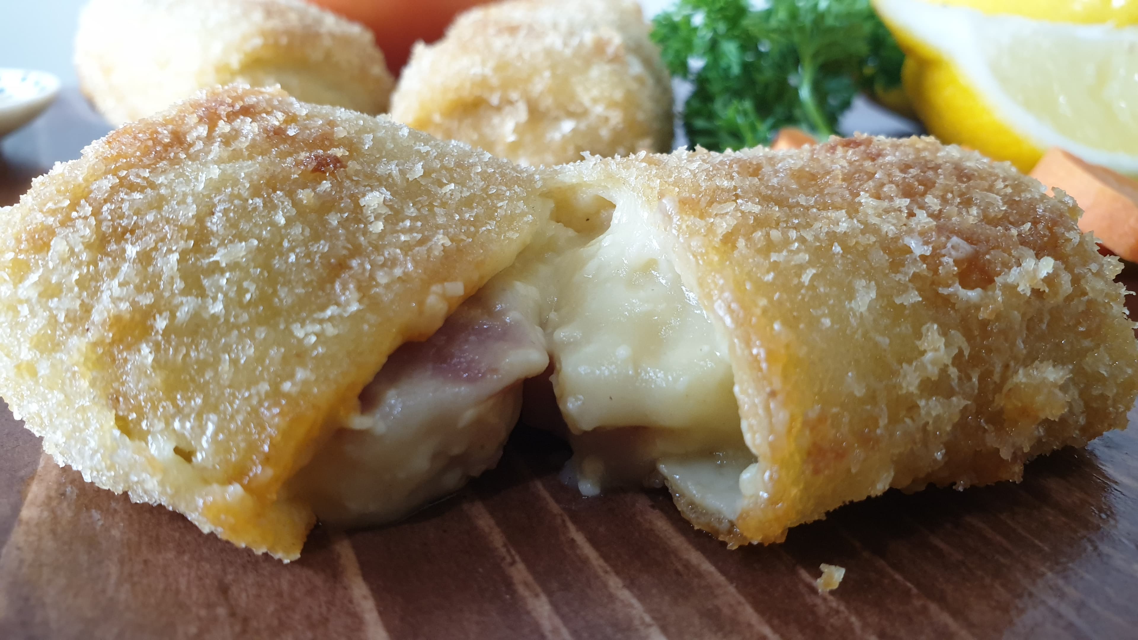 Cheesy Smokedbeef Risoles